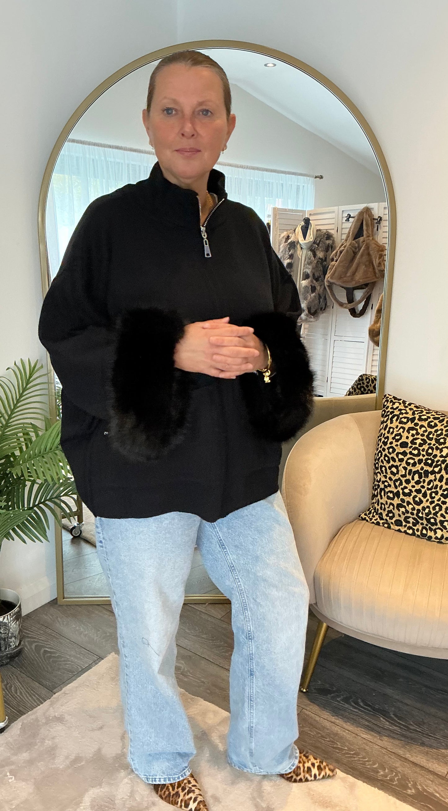 Black “Susie” Fur Trim Cardi