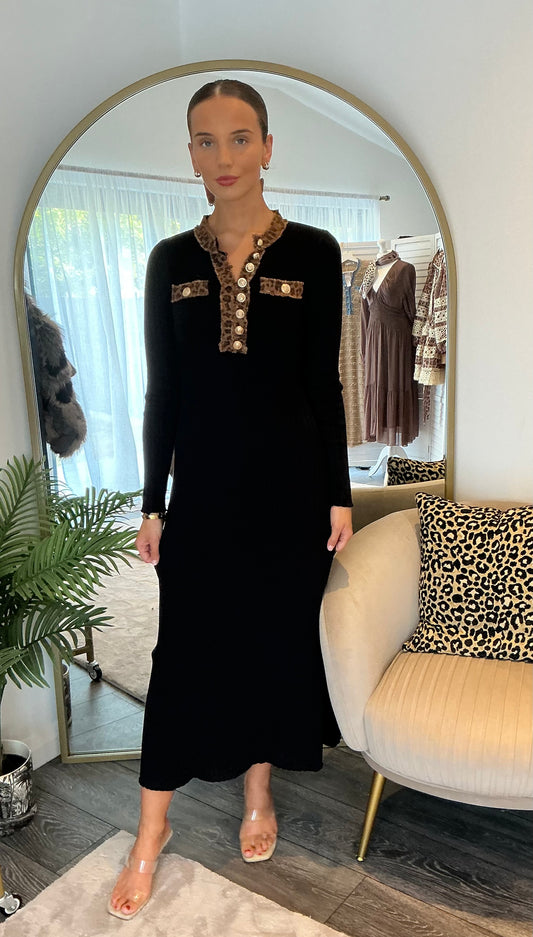 Black “Saskia” Knitted Maxi Dress