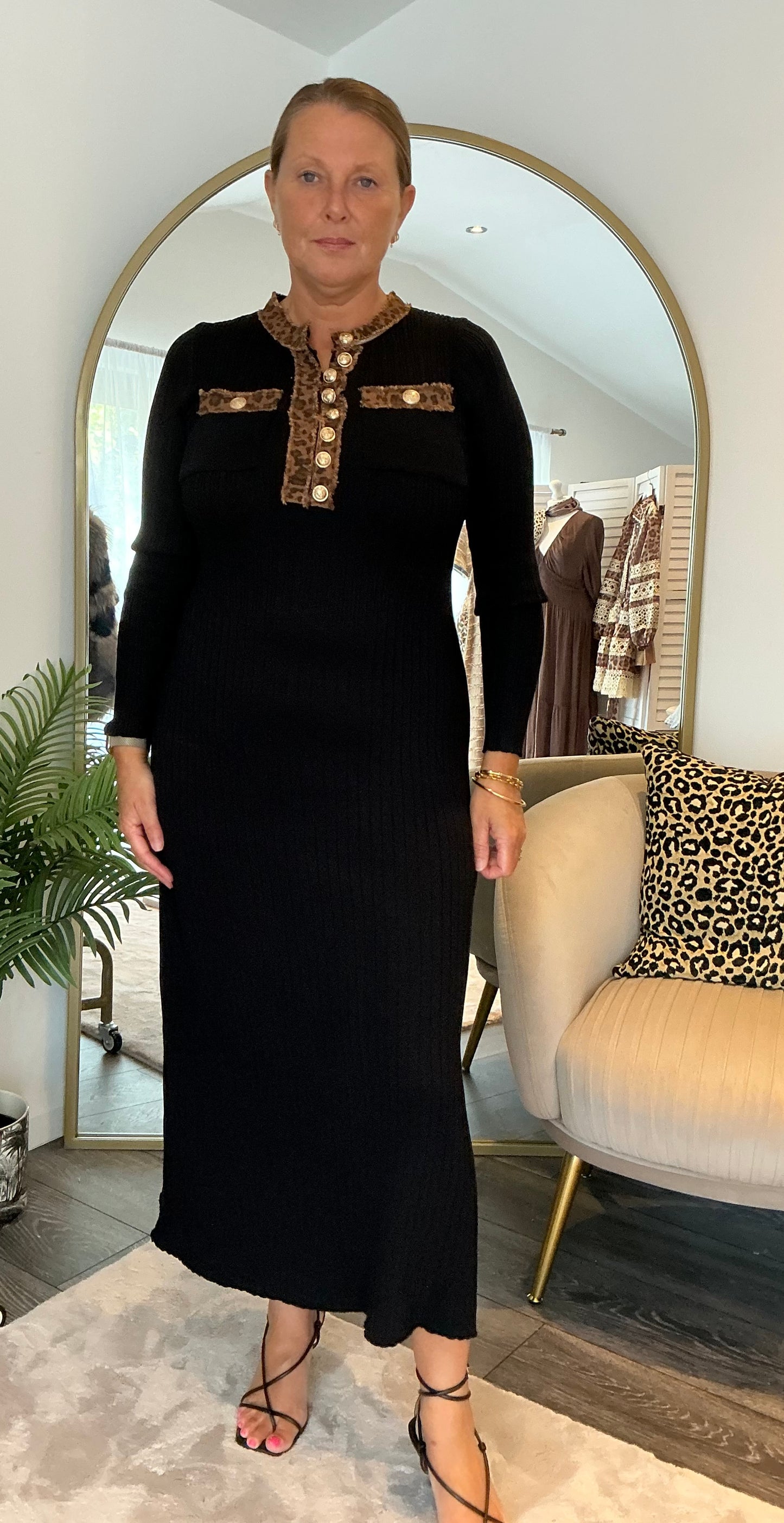 Black “Saskia” Knitted Maxi Dress