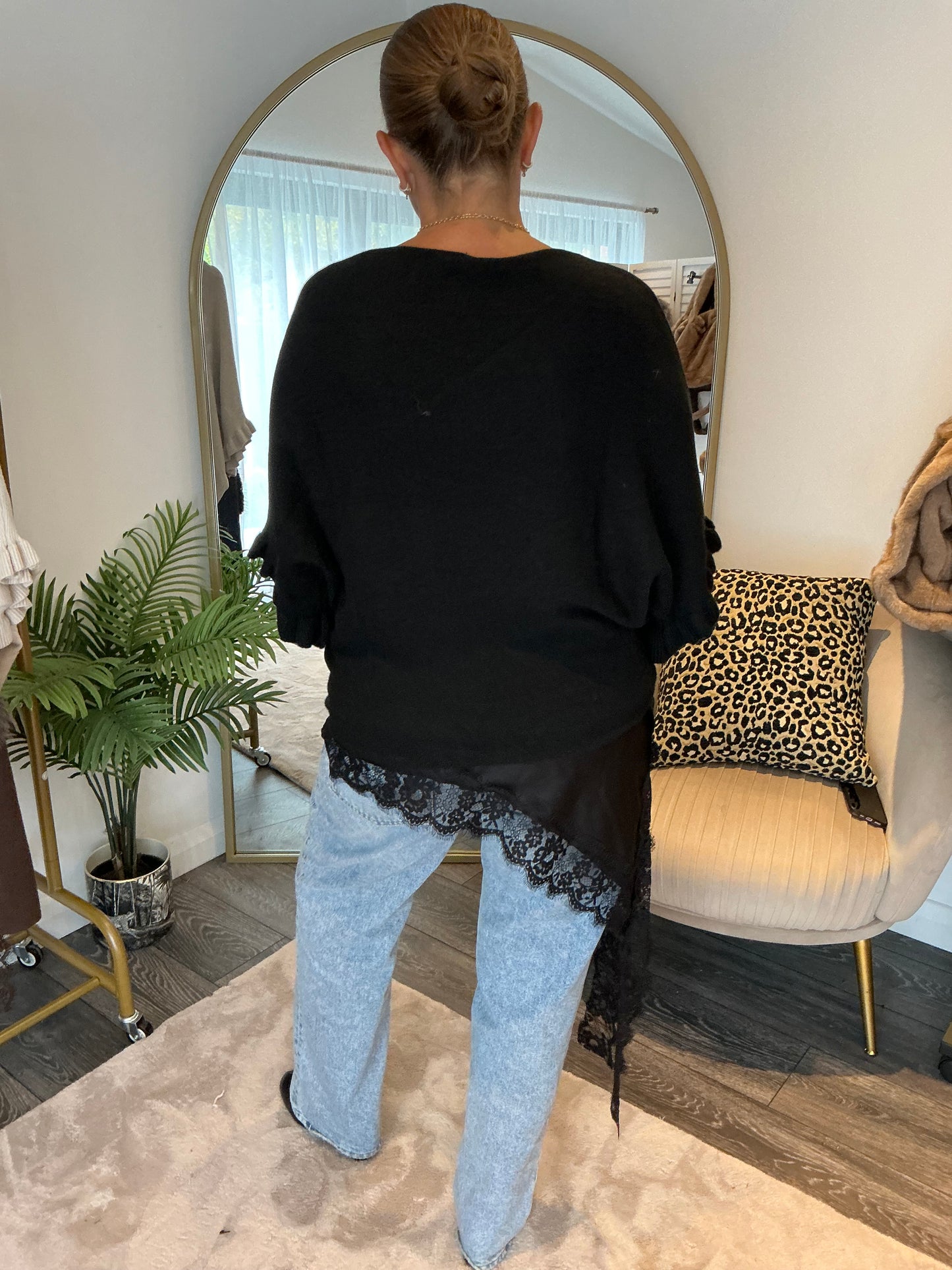 “Gabby” Frill Sleeve Jumper