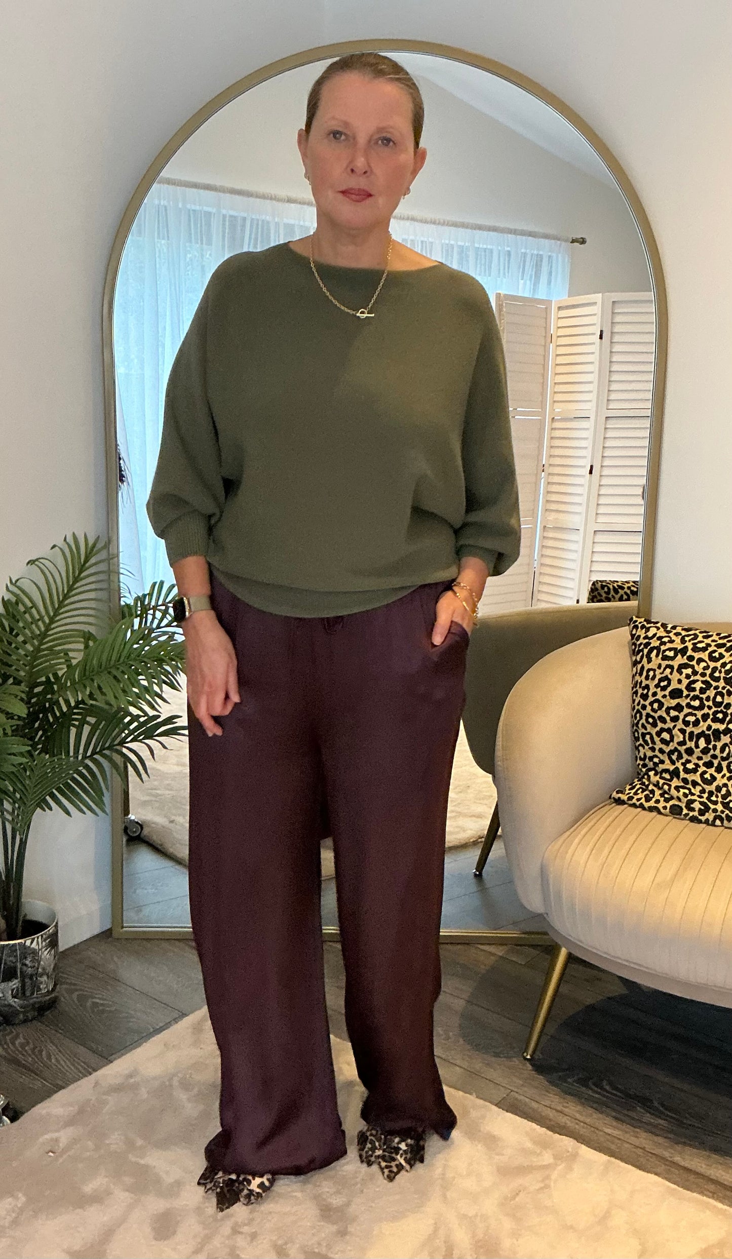 “ Gabriella” Pearl Back Jumper