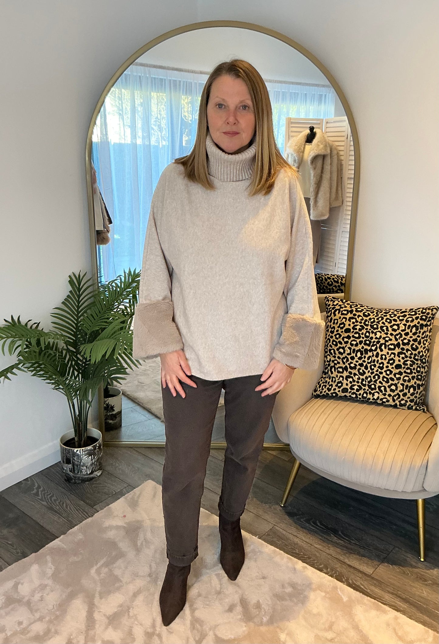 “Vixen” Faux Fur Cuff Jumper