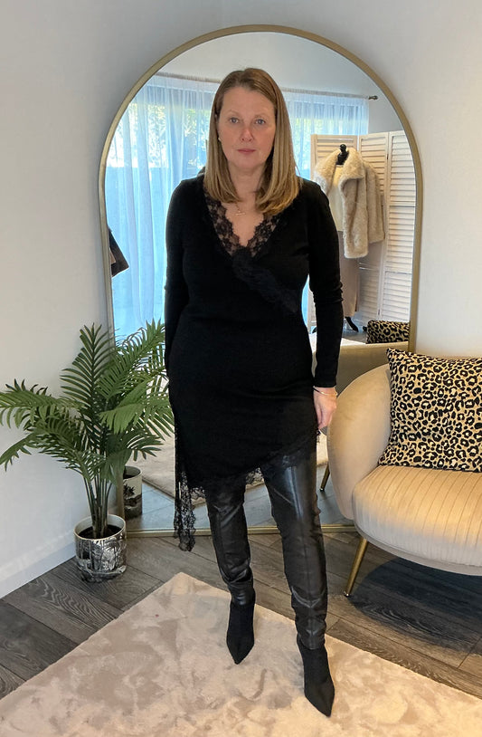 “Serena” Long Sleeve Lace Top